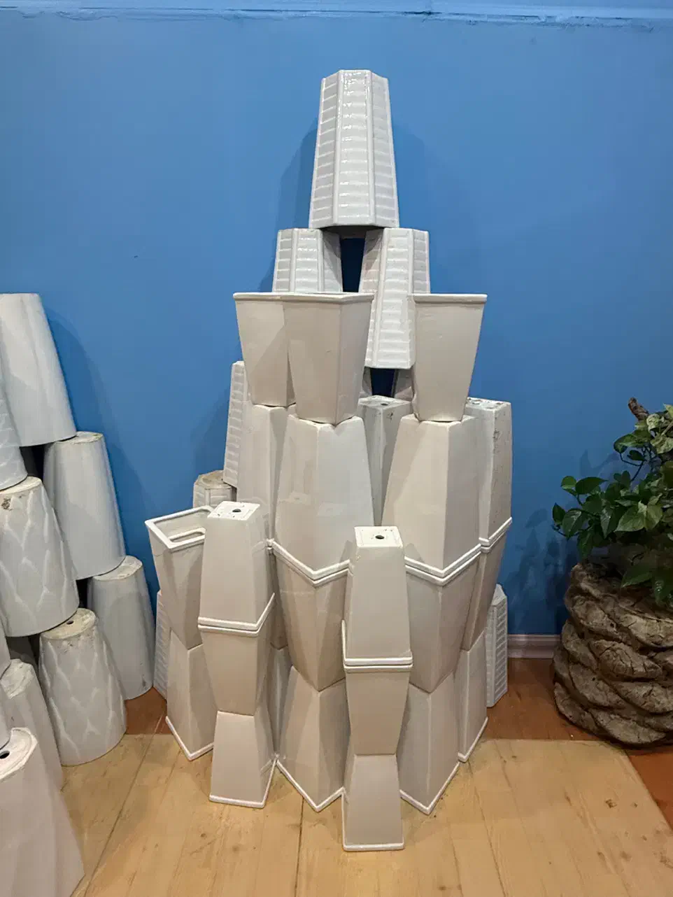 گلدان سرامیکی|گل و گیاه طبیعی|کیش, |دیوار