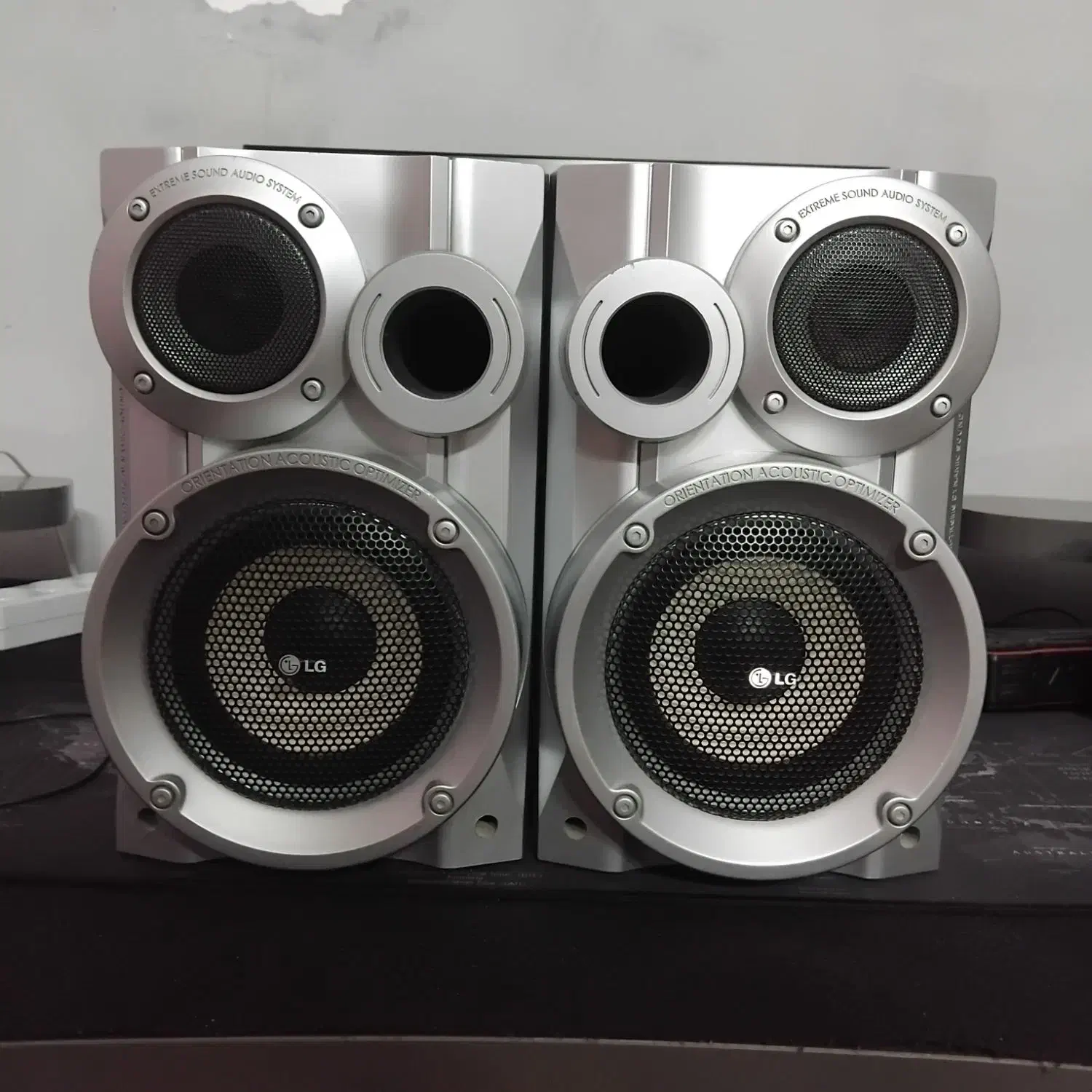 باند ال جی|سیستم صوتی خانگی|نیشابور, بنیاد شهید|دیوار