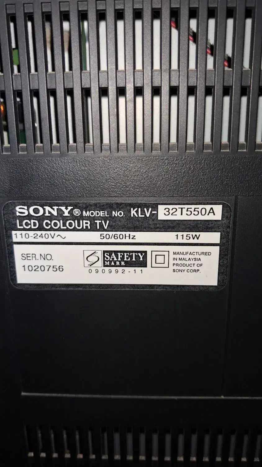 تلویزیون ۳۲ اینچ سونی سالم|تلویزیون و پروژکتور|شریف‌آباد, |دیوار