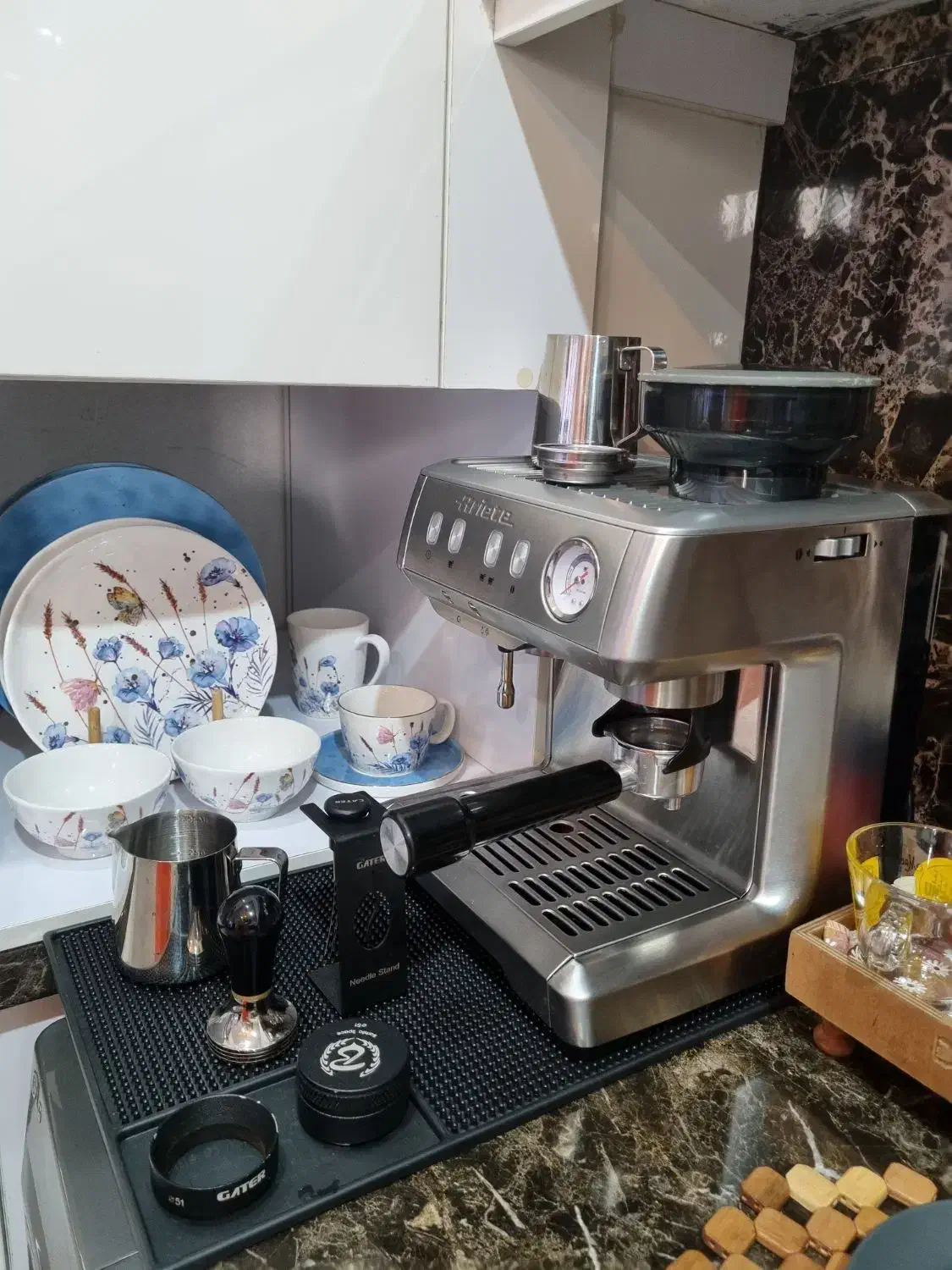 اسپرسوساز آسیاب دار  برند ایتالیایی آریته ۱۳۱۳|سماور، چای‌ساز، قهوه‌ساز|کیش, |دیوار