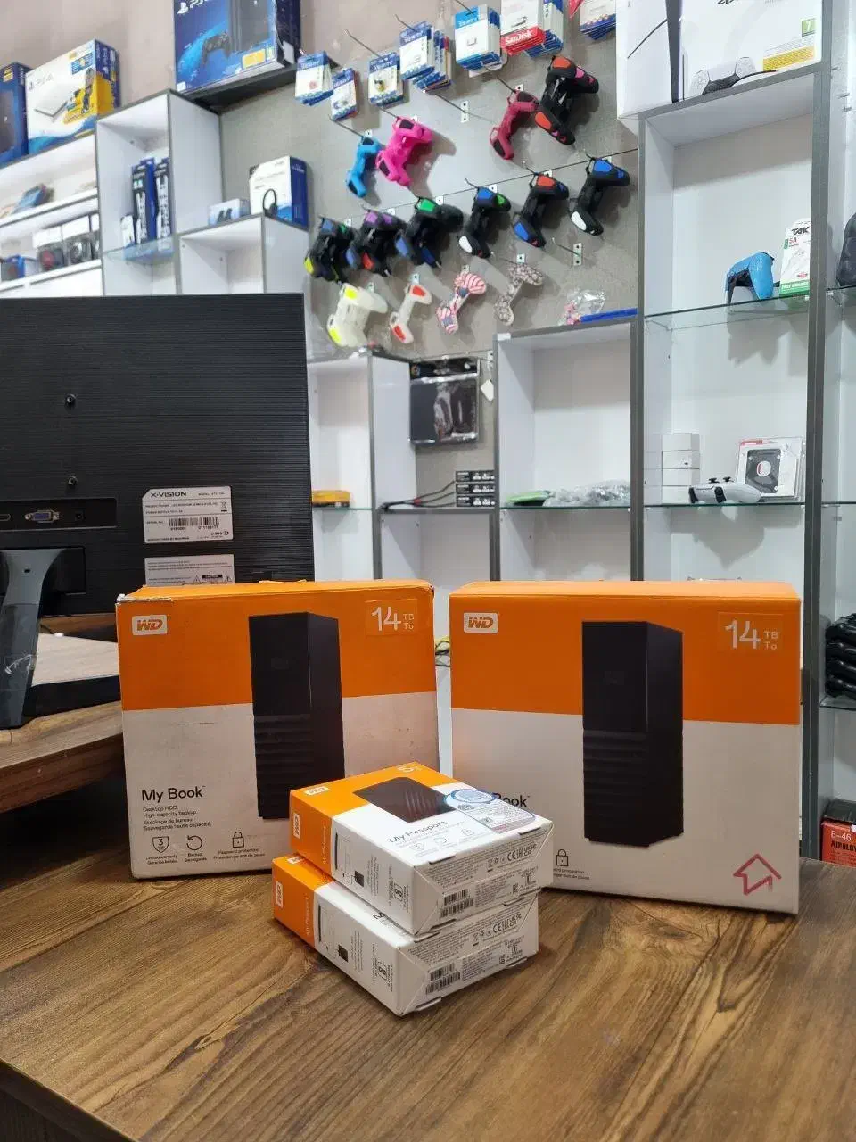 هارد اکسترنال 14 ترابایت وسترن فقط انباکس شده|قطعات و لوازم جانبی رایانه|تهران, فردوس|دیوار