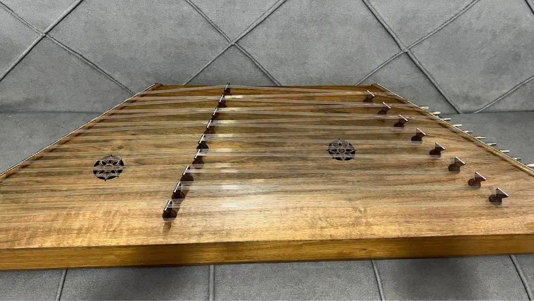 سنتور در حد نو|سازهای سنتی|گرگان, |دیوار