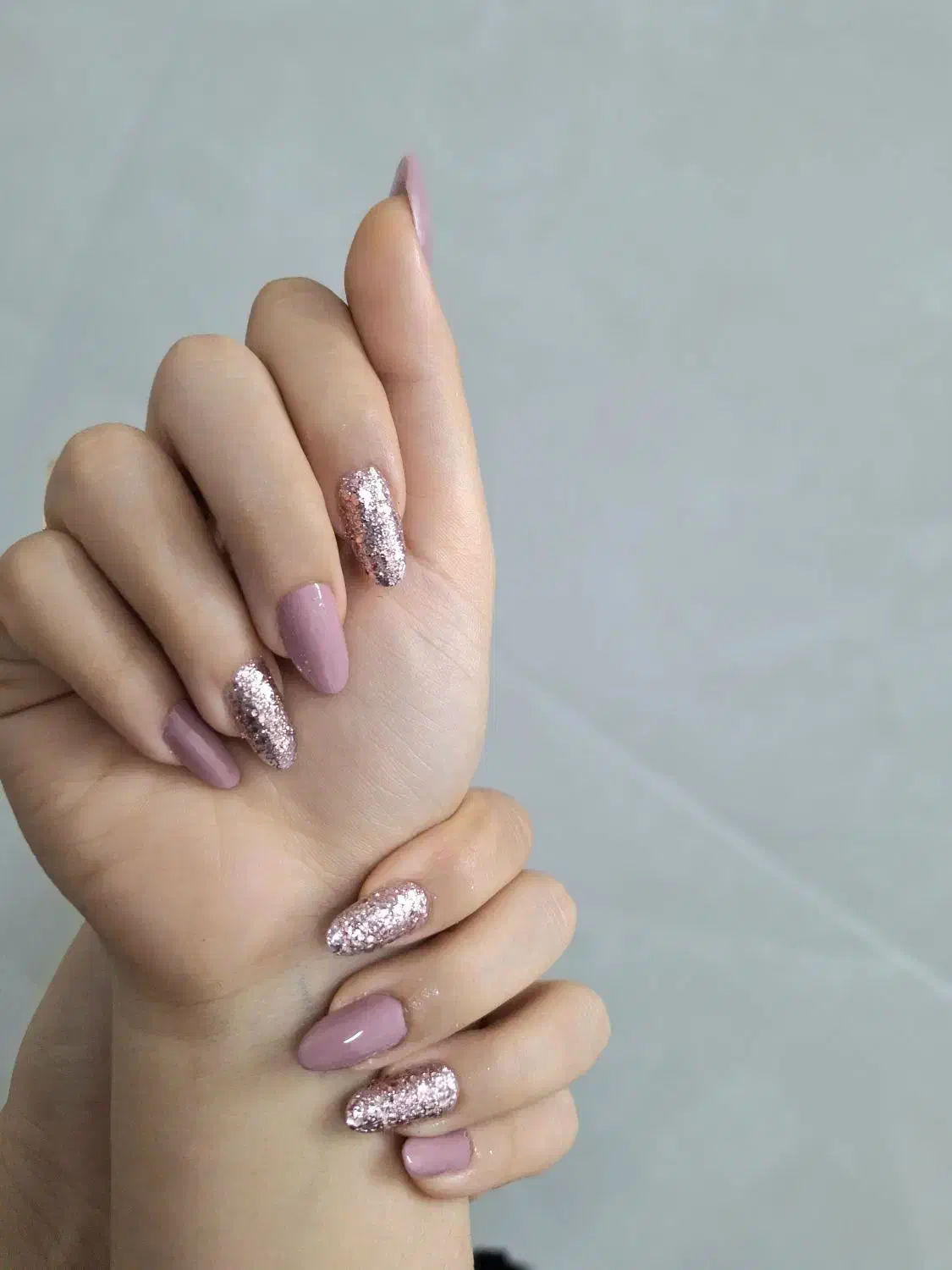 مدل کاشت ناخن میخام و مدل برای فیس فریم|خدمات آرایشگری و زیبایی|زنجان, |دیوار