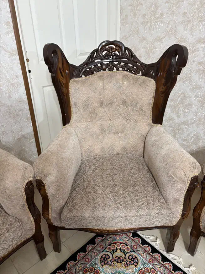 مبل سلطنتی بسیار نو|مبلمان خانگی و میز عسلی|ماکو, |دیوار
