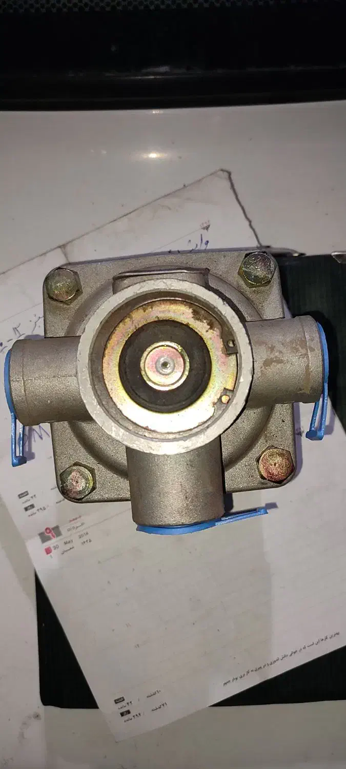 سوپاپ چهار گوش و سه راهی و  مرسدس جک خفه کن|قطعات یدکی و لوازم جانبی|چمستان, |دیوار