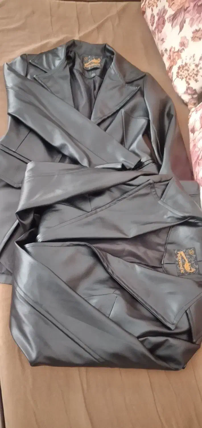 پوشاک|لباس|شیروان (خراسان), |دیوار