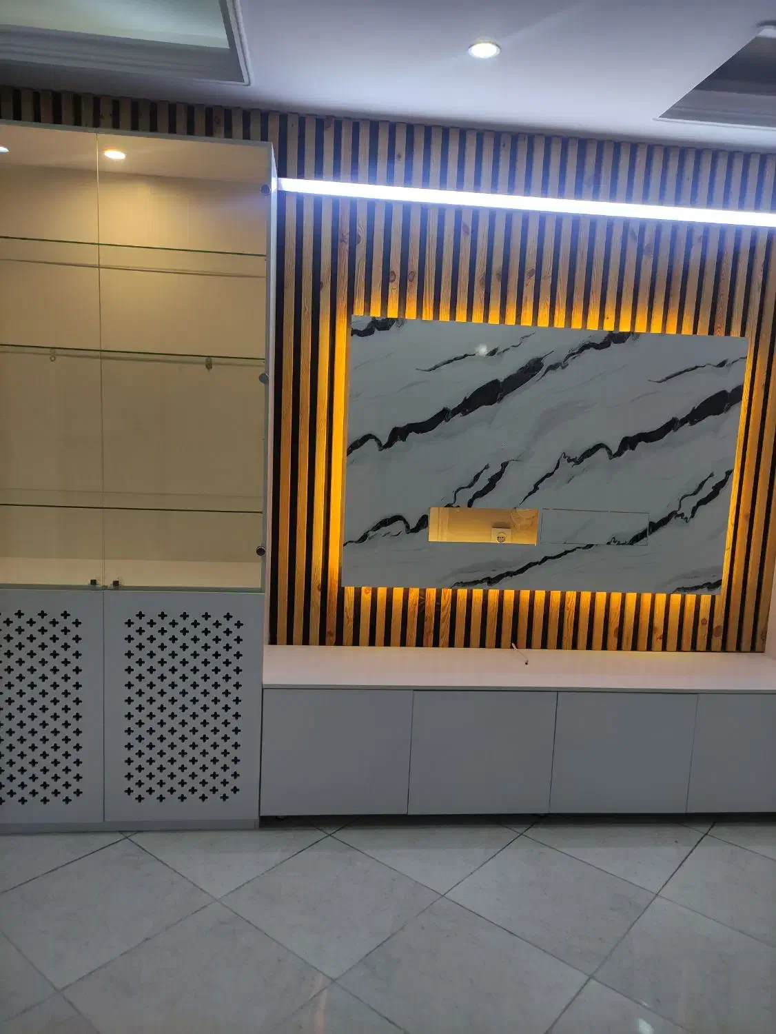 فروش آپارتمان لوکس فول امکانات کد 102|فروش آپارتمان|ری, شهادت|دیوار