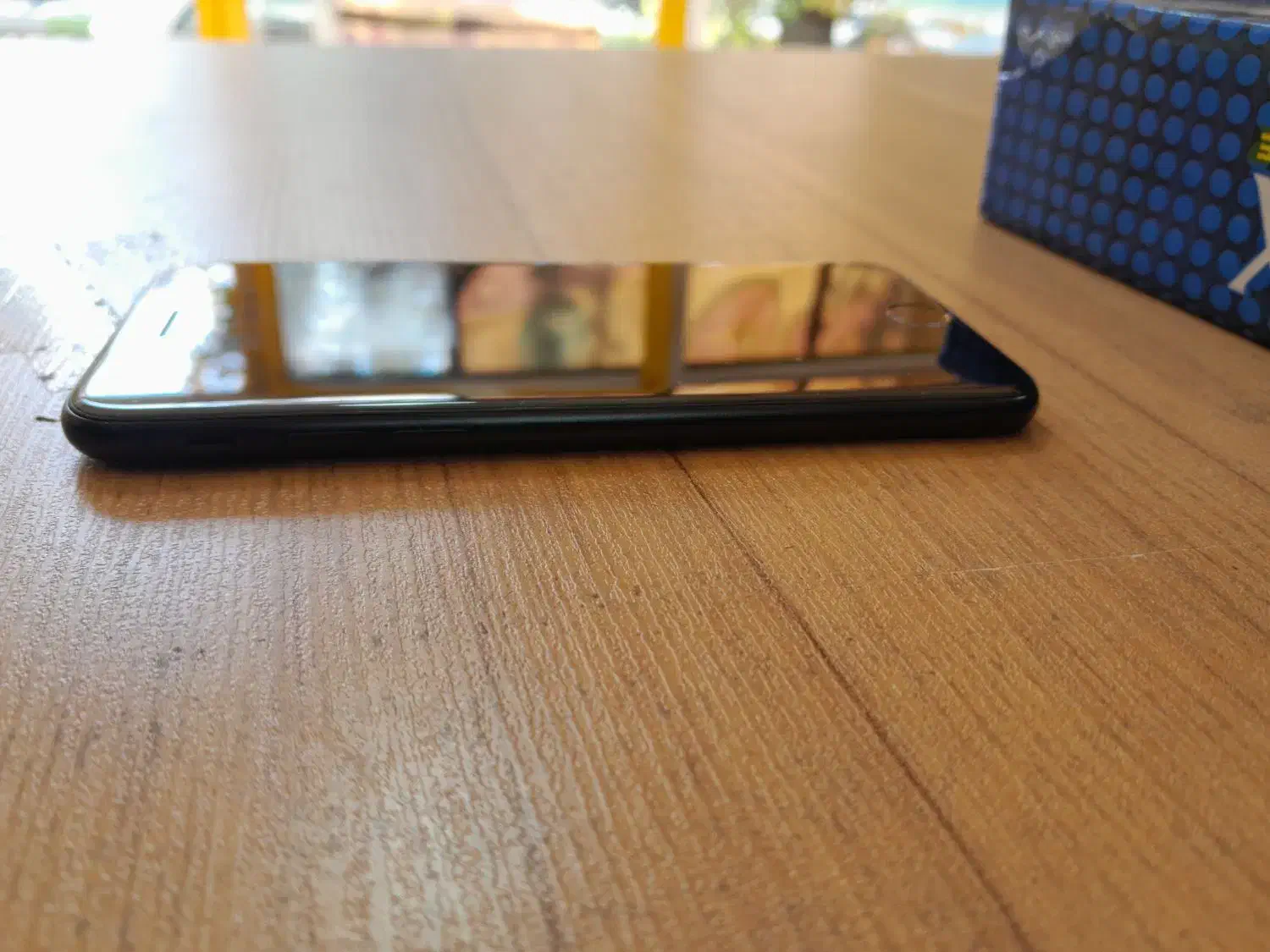 اپلSE 2020|موبایل|لنجان, |دیوار