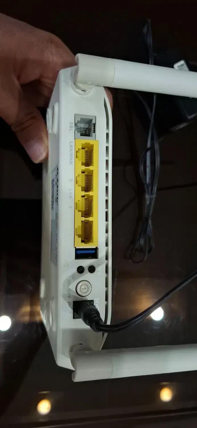 مودم دی لینک دو آنتن|مودم و تجهیزات شبکه|اراک, |دیوار