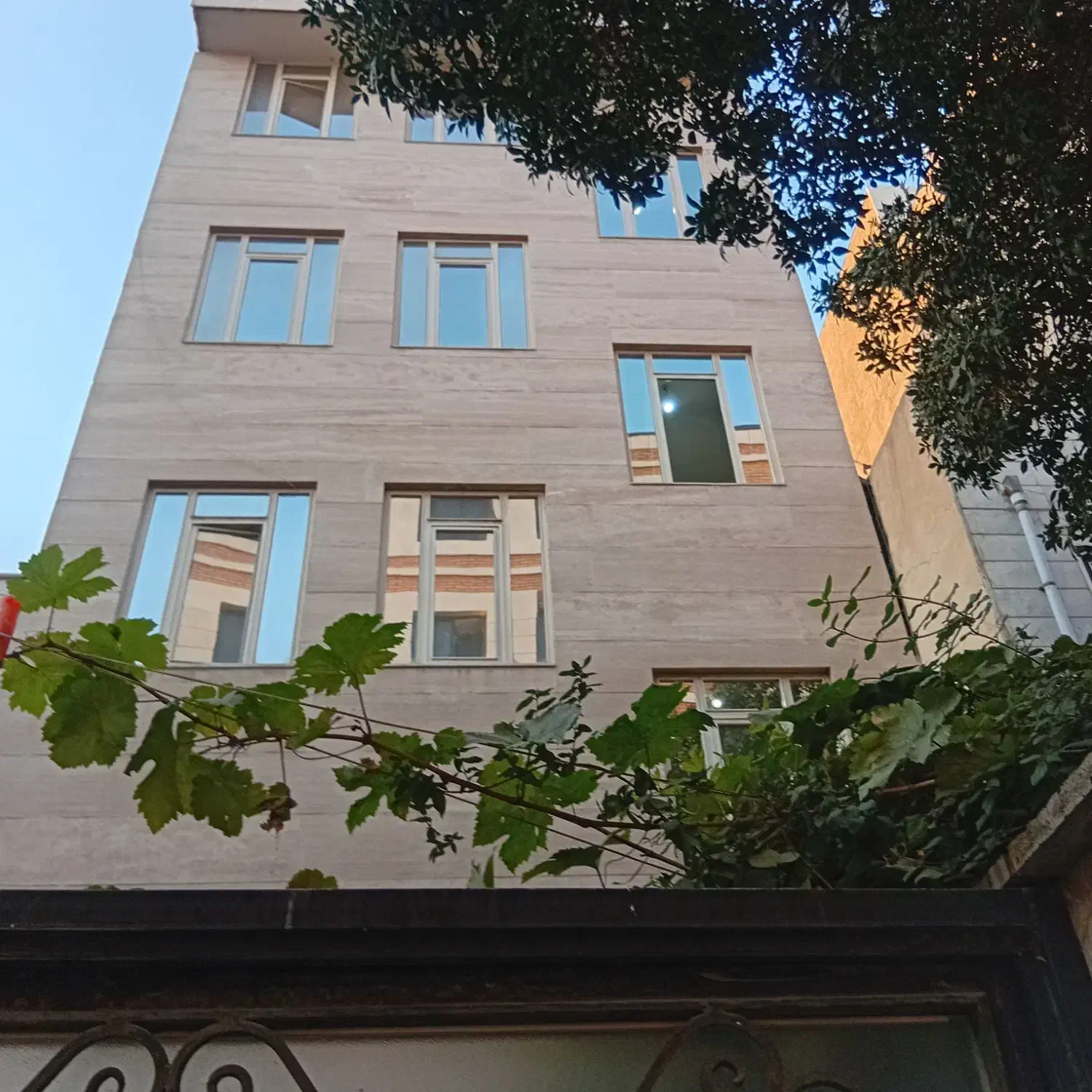 آپارتمان ۶۰متری طبقه دوم ۲خواب|اجارهٔ آپارتمان|تهران, شهرک ولیعصر شمالی|دیوار