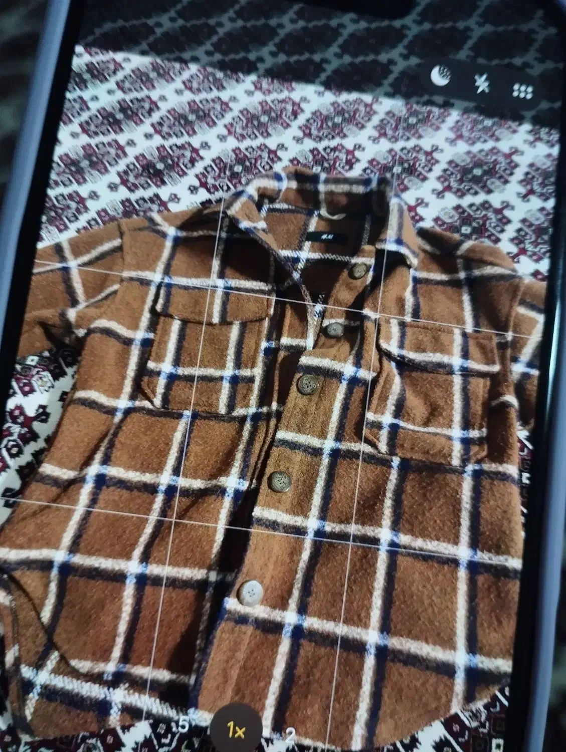 شکت چهار خانه قشنگ|لباس|گنبد کاووس, |دیوار