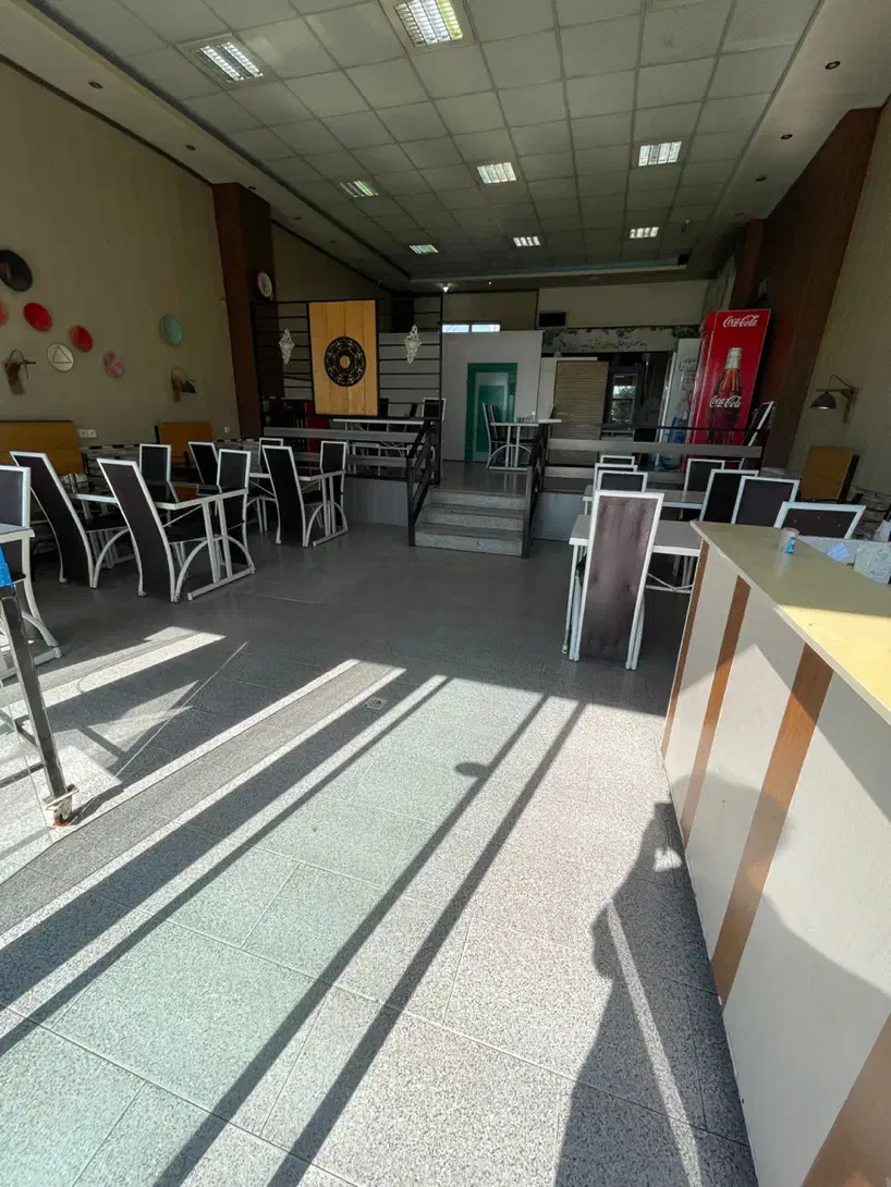 کار در رستوران(کمک اشپز یک نفر و ‌سالن کار یک نفر)|استخدام خدمات فروشگاه و رستوران|ارومیه, |دیوار