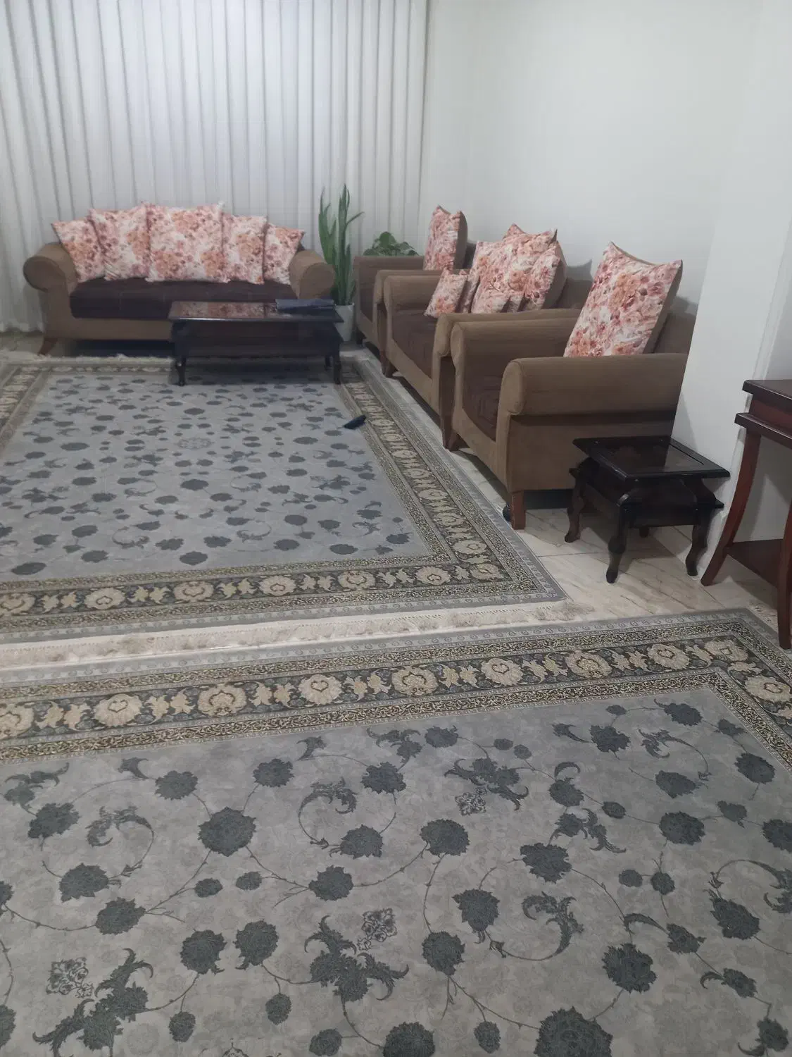 فروش مبل راحتی +جلو مبلی|مبلمان خانگی و میز عسلی|کهریزک, |دیوار