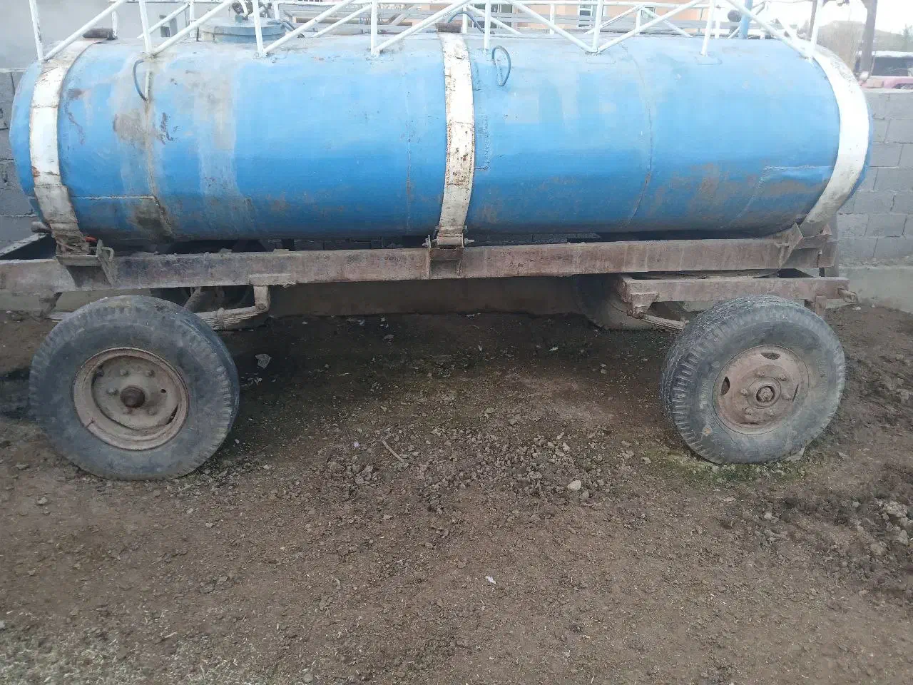 تانکر اب ۵ هزار لیتری|ماشین‌آلات صنعتی|بندر ترکمن, |دیوار