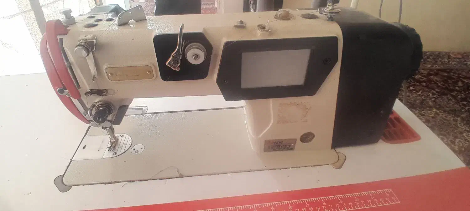 ۴ عدد چرخ فروشی|چرخ خیاطی و ریسندگی|خمینی‌شهر, |دیوار