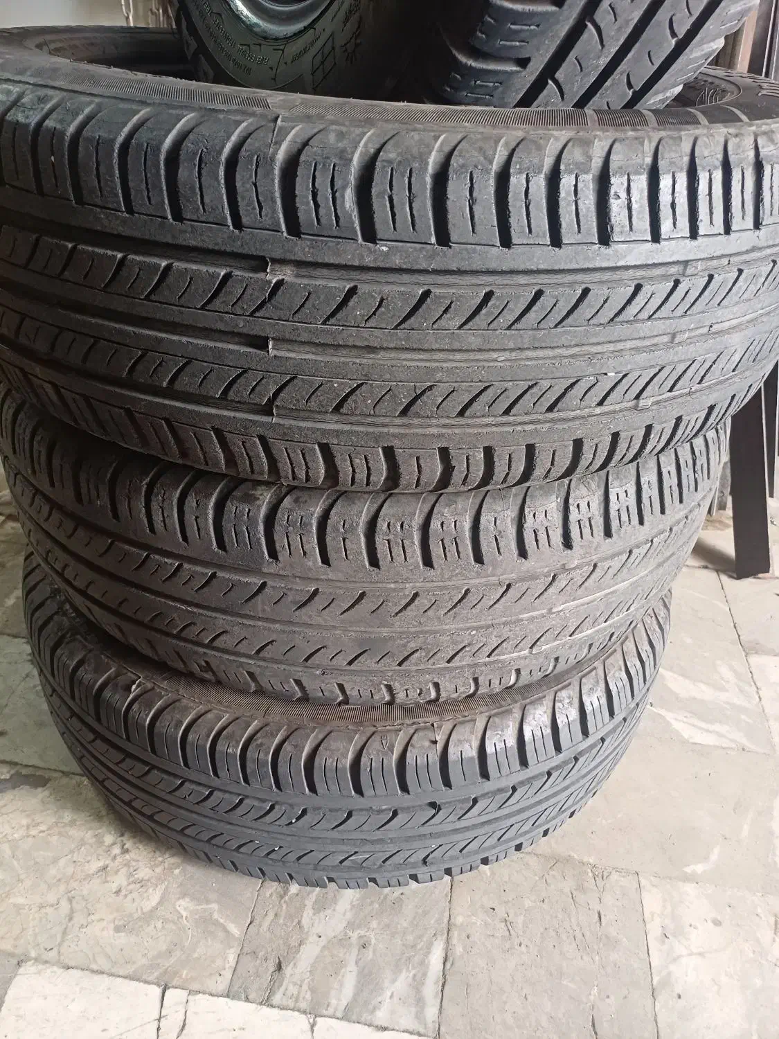 لاستیک بارز|قطعات یدکی و لوازم جانبی|تهران, مسعودیه|دیوار