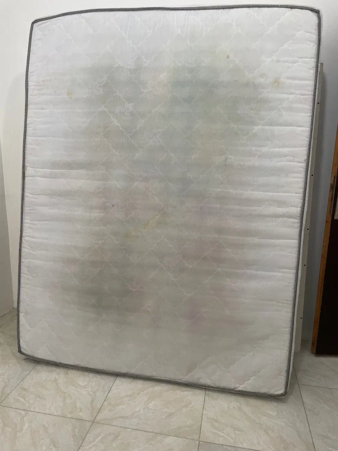 تشک تخت دونفره|تشک تختخواب|ساری, |دیوار