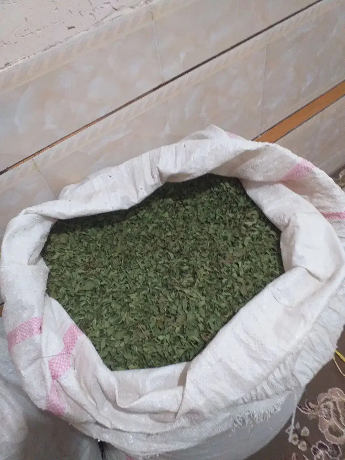 برگ  حنا..|صنایع دستی و سایر لوازم تزئینی|خورموج, |دیوار