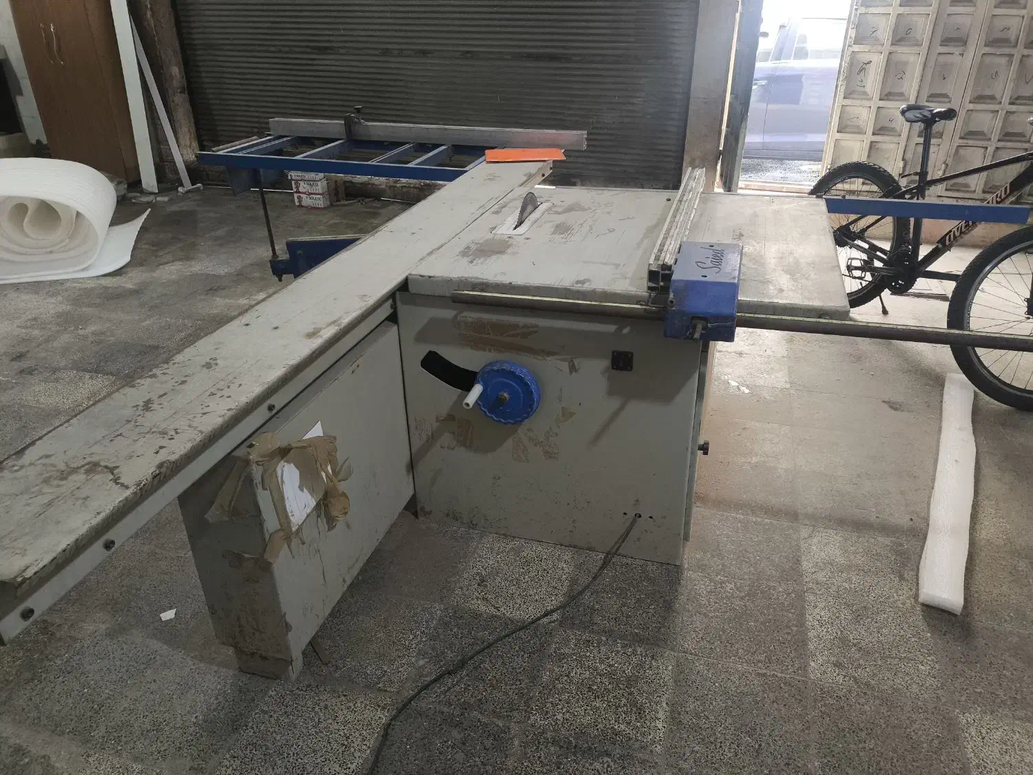 دورکن و پی وی سی زن|ماشینآلات صنعتی|ماهدشت, |دیوار