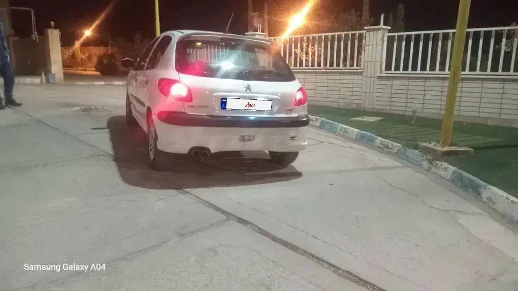 ۲۰۶تیپ ۳ مدل ۱۳۹۵ بیمه ۱ سال|خودرو سواری و وانت|کرمان, |دیوار