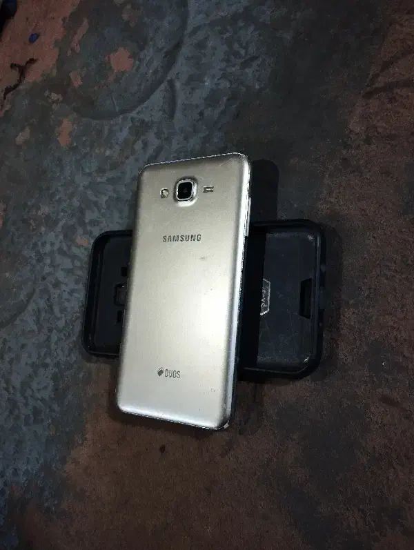 گوشی جی 7|موبایل|قم, شهر قائم|دیوار