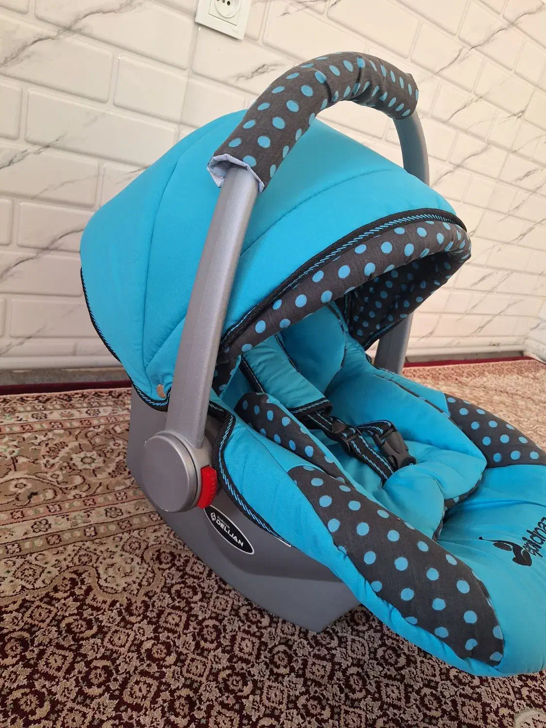 کریر|کالسکه و لوازم جانبی|همدان, |دیوار