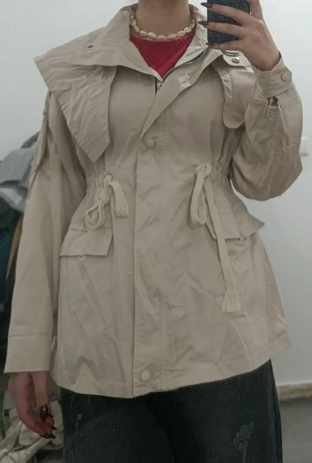 بارونی|لباس|ایذه, |دیوار