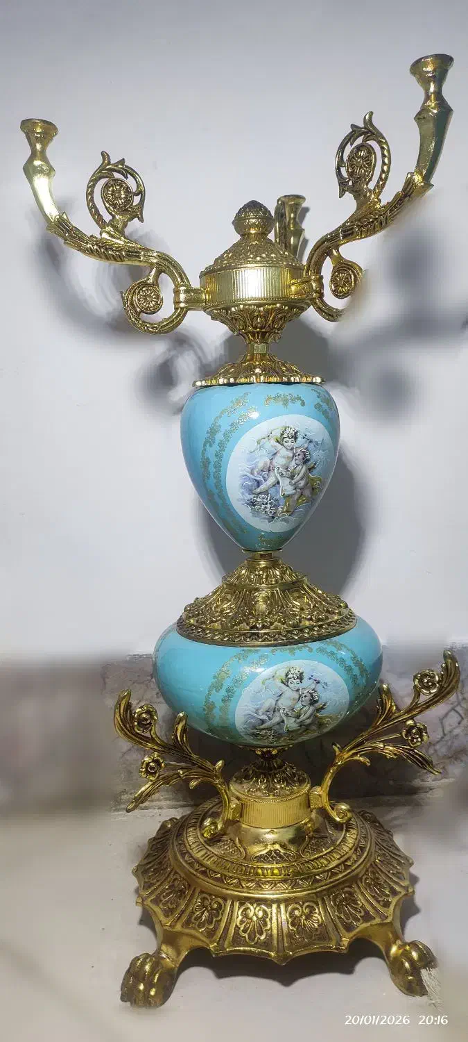 شمعدان و میز کنارسالنی|مجسمه، تندیس، ماکت|مشهد, انقلاب|دیوار