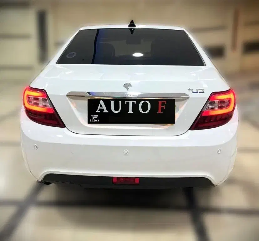 دنا پلاس دنده 6 سرعته سفید رینگ و قالپاق صقر 1404|خودرو سواری و وانت|تهران, میرداماد|دیوار