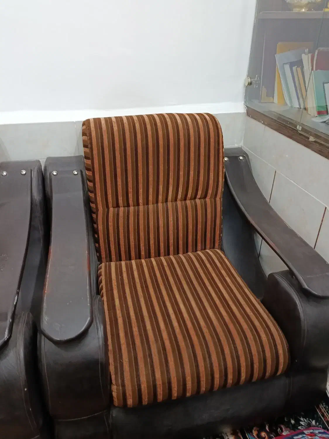 مبل راحتی|مبلمان خانگی و میز عسلی|فلاورجان, |دیوار