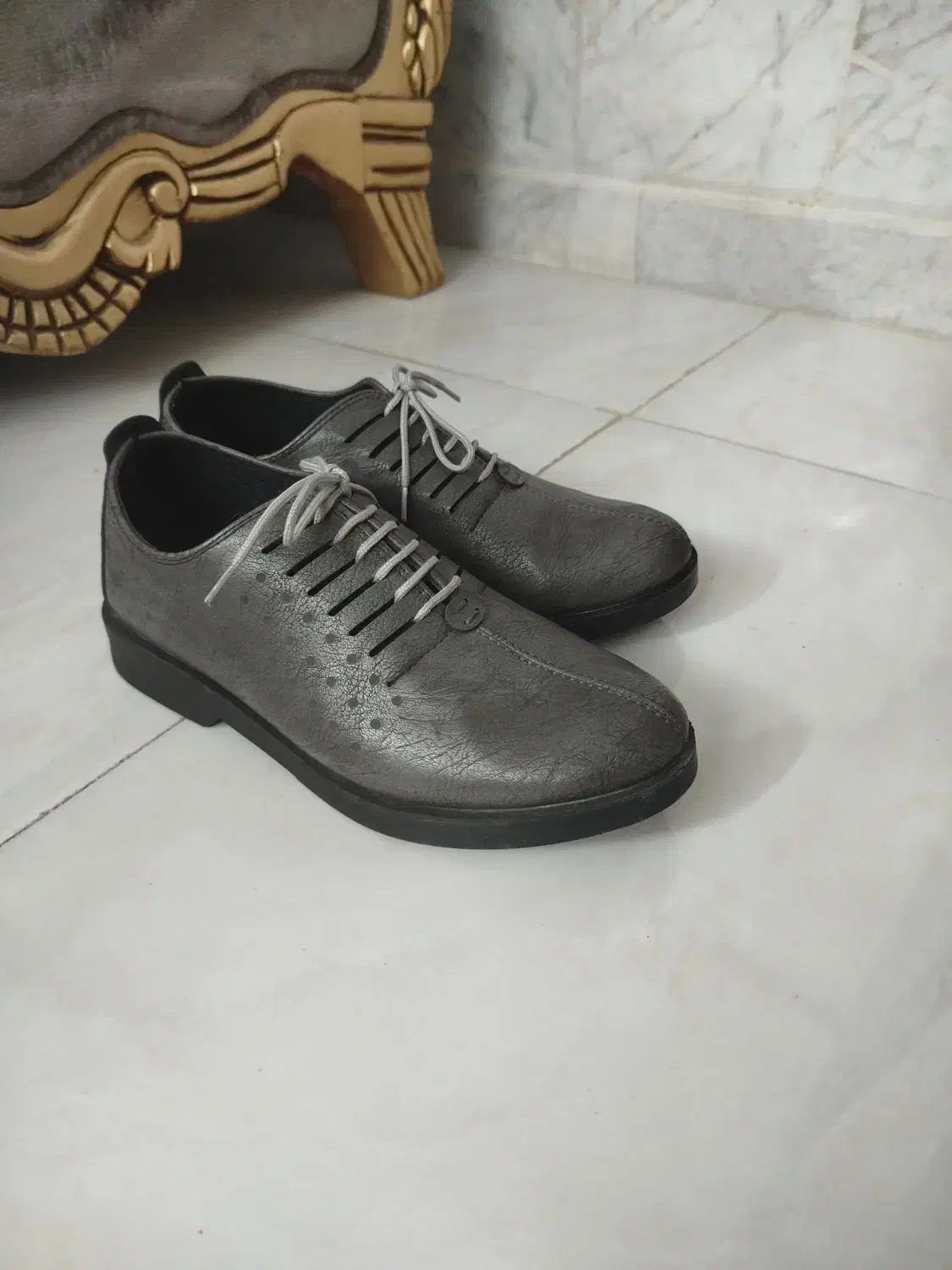 کفش زنانه|کیف، کفش، کمربند|شیروان (خراسان), |دیوار