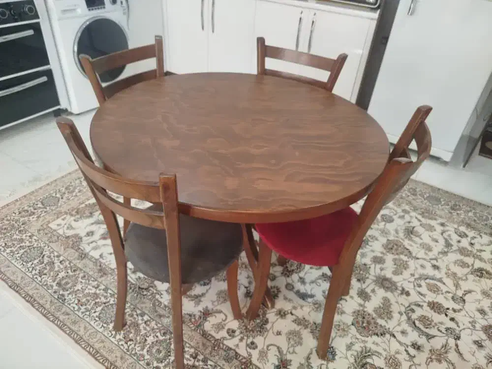 میز ناهار خوری ۴ نفره|میز و صندلی غذاخوری|بروجن, |دیوار