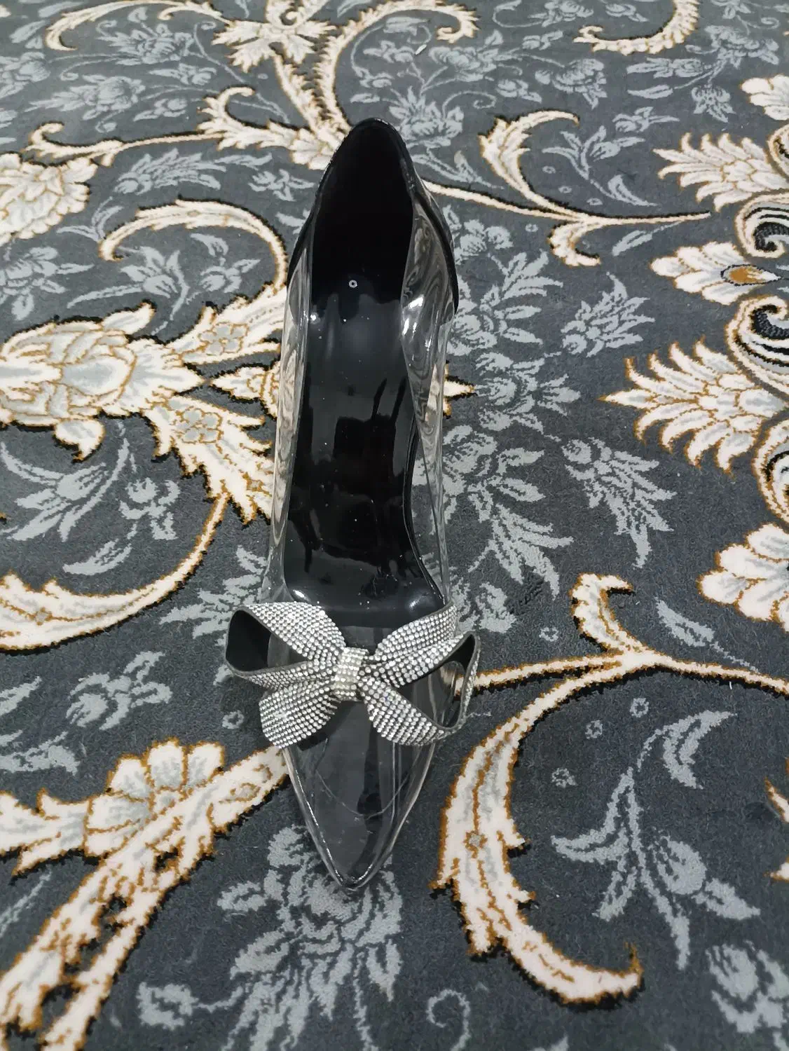 یک جفت کفش زنانه سایز 37|کیف، کفش، کمربند|تایباد, |دیوار