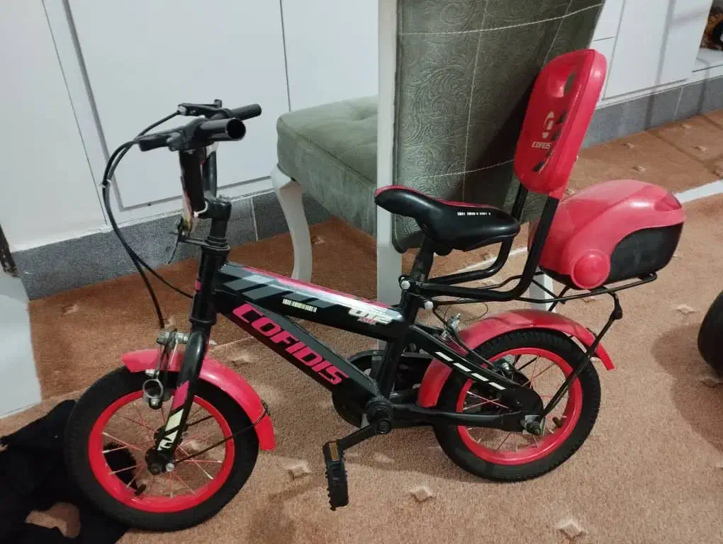 دوچرخه|دوچرخه، اسکیت، اسکوتر|دره شهر, |دیوار