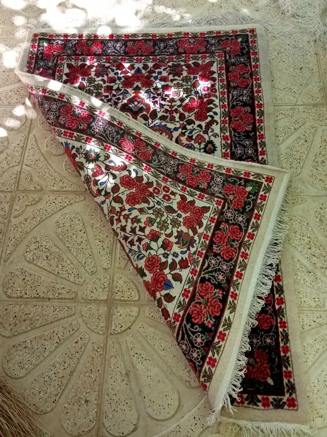 فرش دستبافت گلسرخ|فرش|سنقر, |دیوار