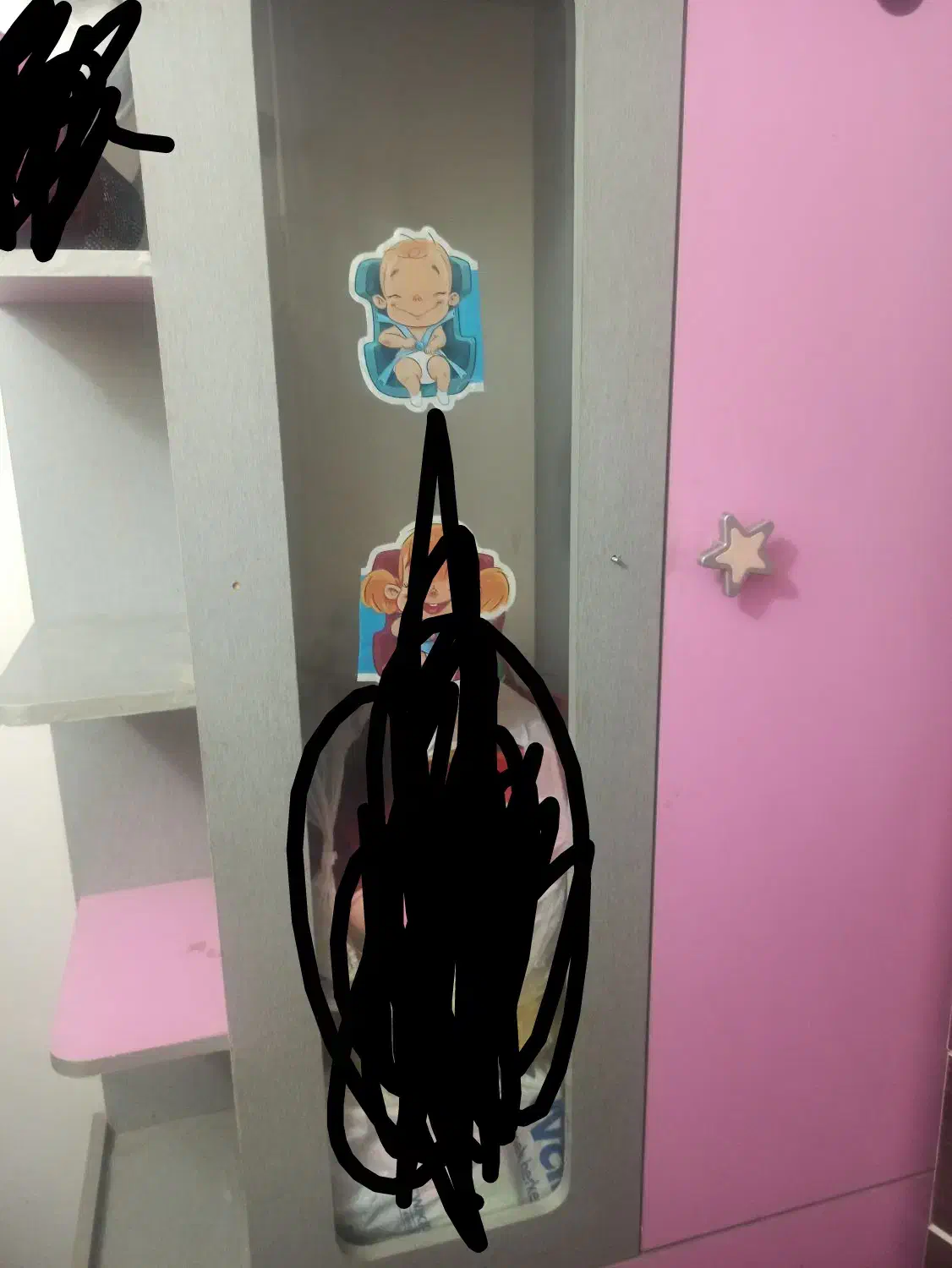 کمد لباسی و کمد بچه با تخت وبادراور|اسباب و اثاث بچه|کرمان, |دیوار