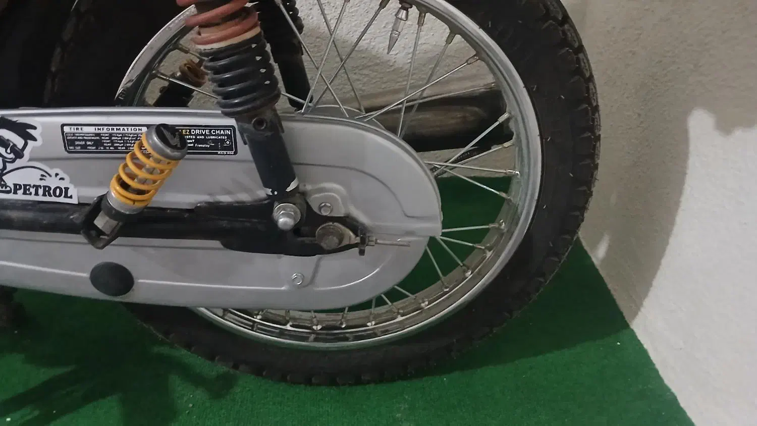 موتور ۱۲۵|موتورسیکلت|انزل, |دیوار