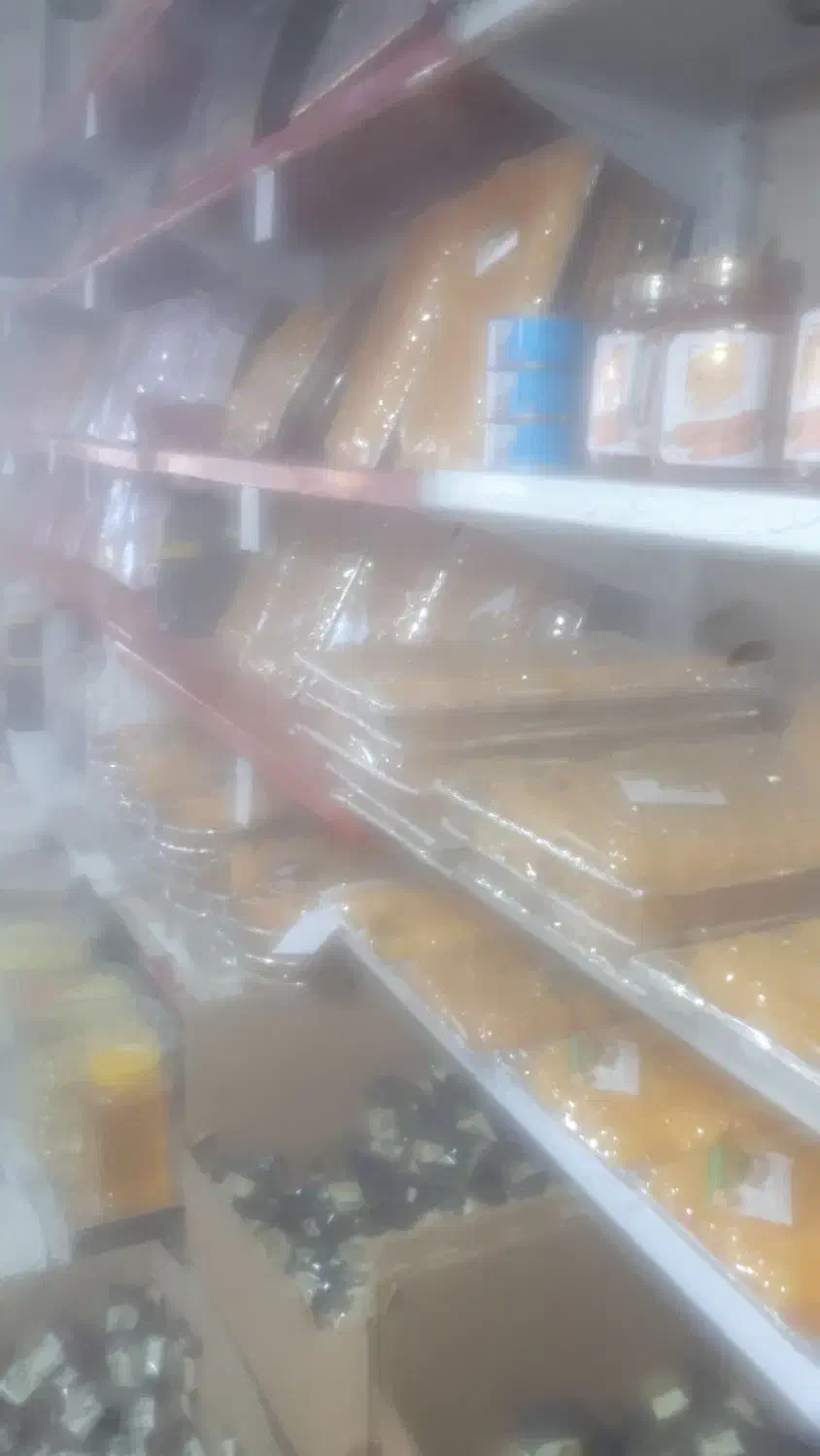 نیازمند شاگرد|استخدام خدمات فروشگاه و رستوران|بروجن, |دیوار