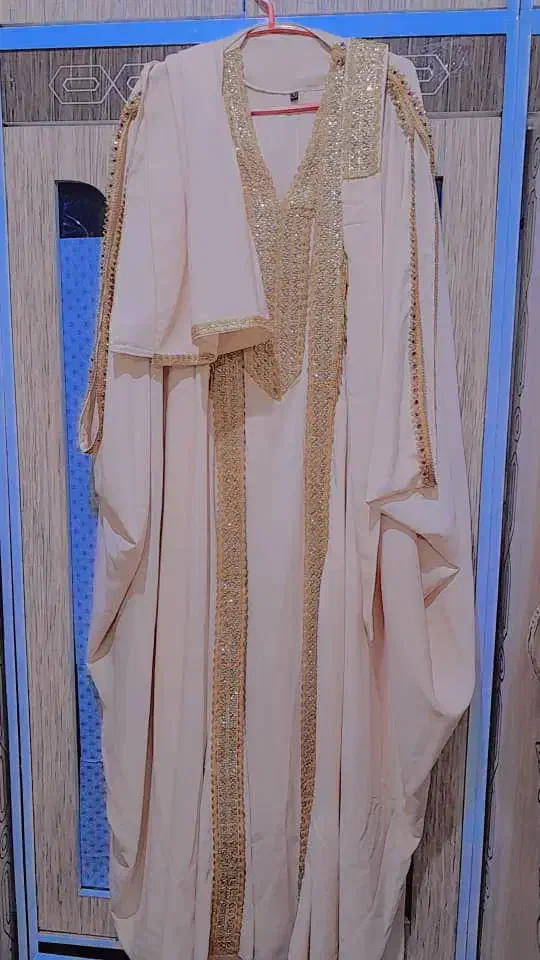 بشت زنانه مجلسی|لباس|شادگان, |دیوار