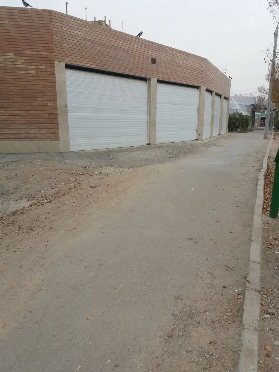 ۳دهنه مغازه ۳۰متری و۵۰متری|اجارهٔ مغازه و غرفه|اصفهان, گورتان|دیوار