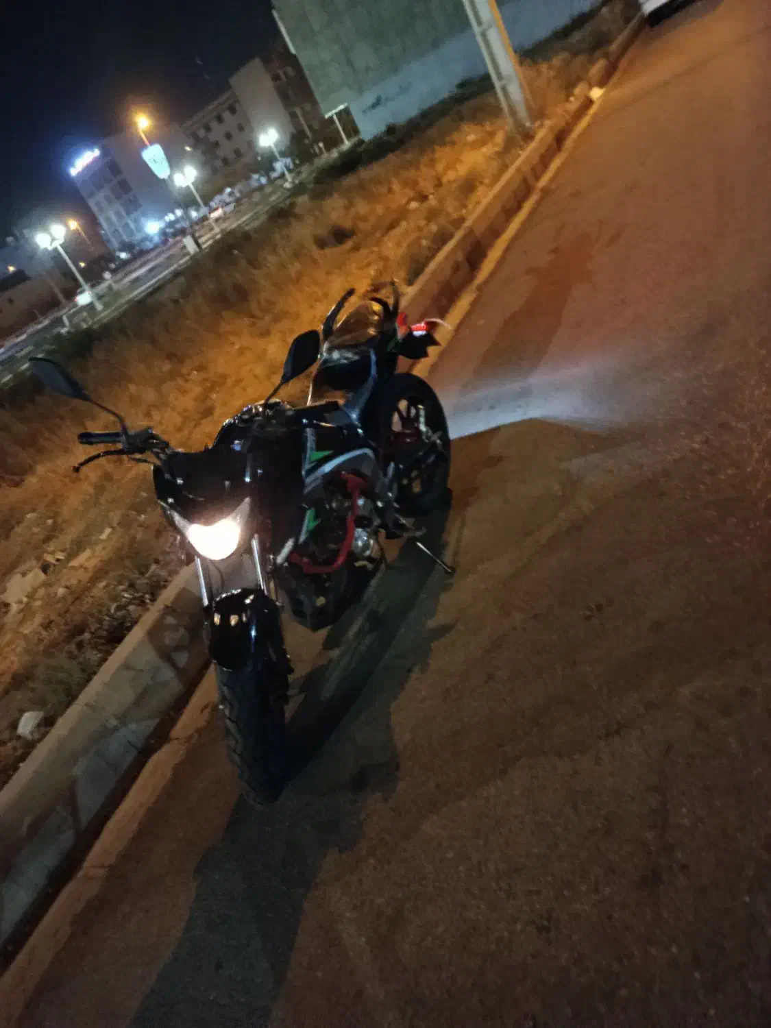 سپهر ۲۰۰|موتورسیکلت|قزوین, |دیوار