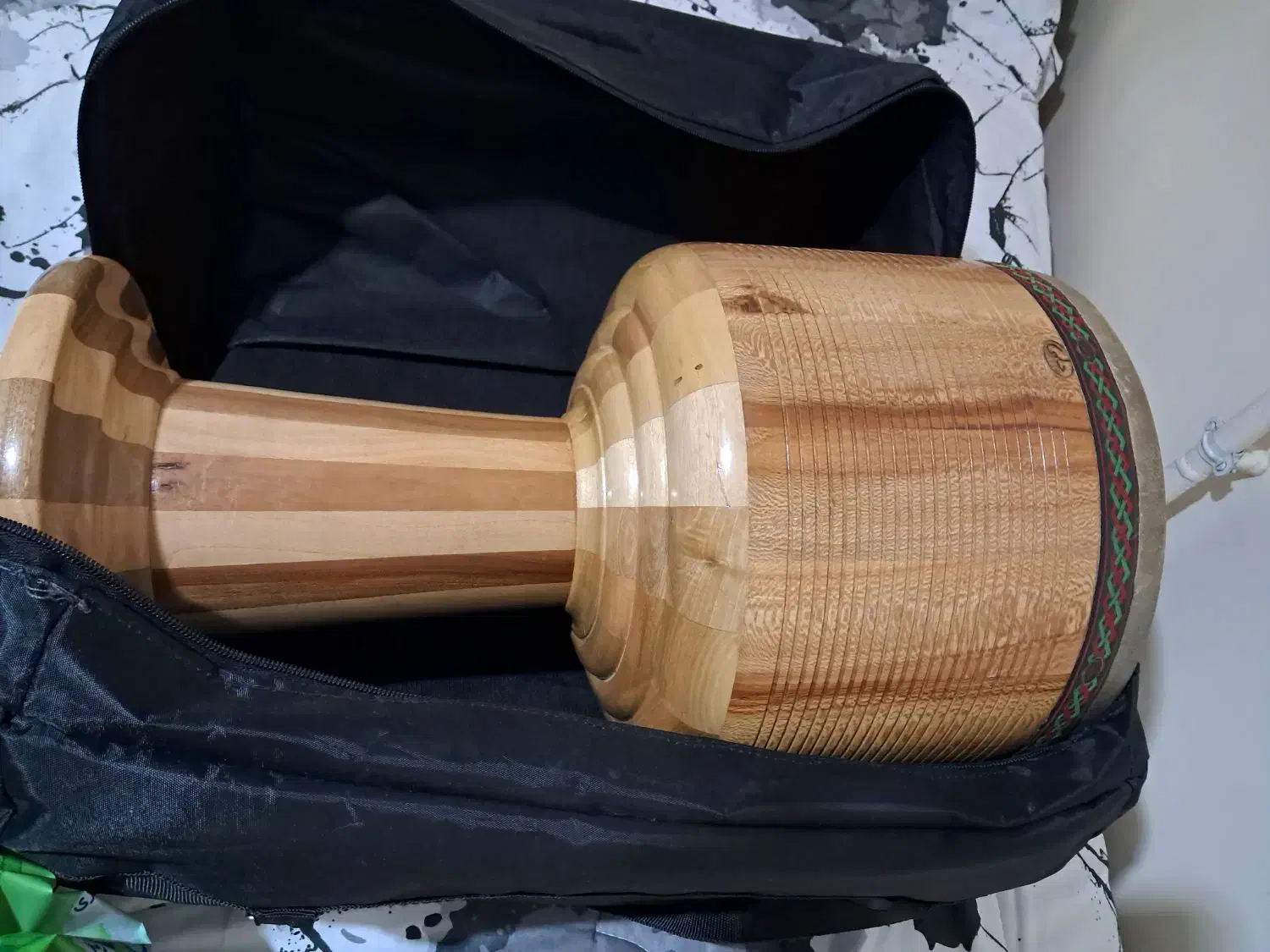 تنبک حلمی|سازهای سنتی|تبریز, |دیوار