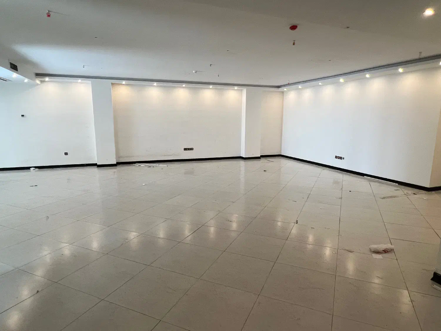 ۱۵۰ متر نوساز دوخواب موقعیت اداری بر بلوار کاشانی|اجارهٔ دفتر کار، اتاق اداری، مطب|تهران, سازمان برنامه شمالی|دیوار