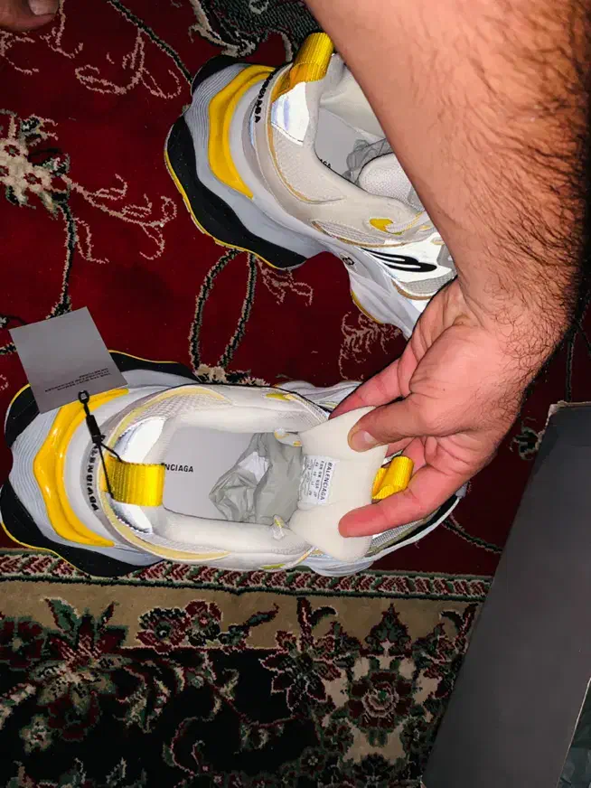 کفش اورجینال|کیف، کفش، کمربند|فولادشهر, A2|دیوار