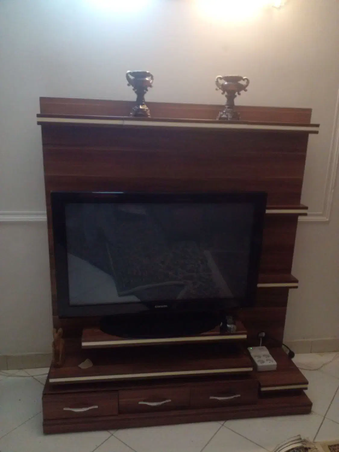 میز تلویزیون ام دی اف|میز تلویزیون|تهران, سبلان (لشگر)|دیوار