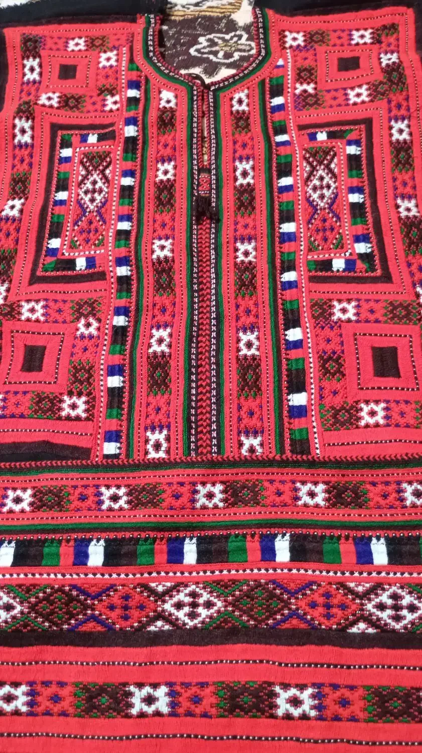 لباس بلوچی (تارکش)|لباس|تفتان, |دیوار