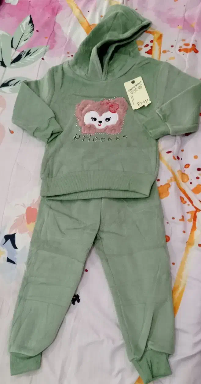 هودی شلوار بچگانه مخمل تو کرکی|کفش و لباس بچه|گتوند, |دیوار