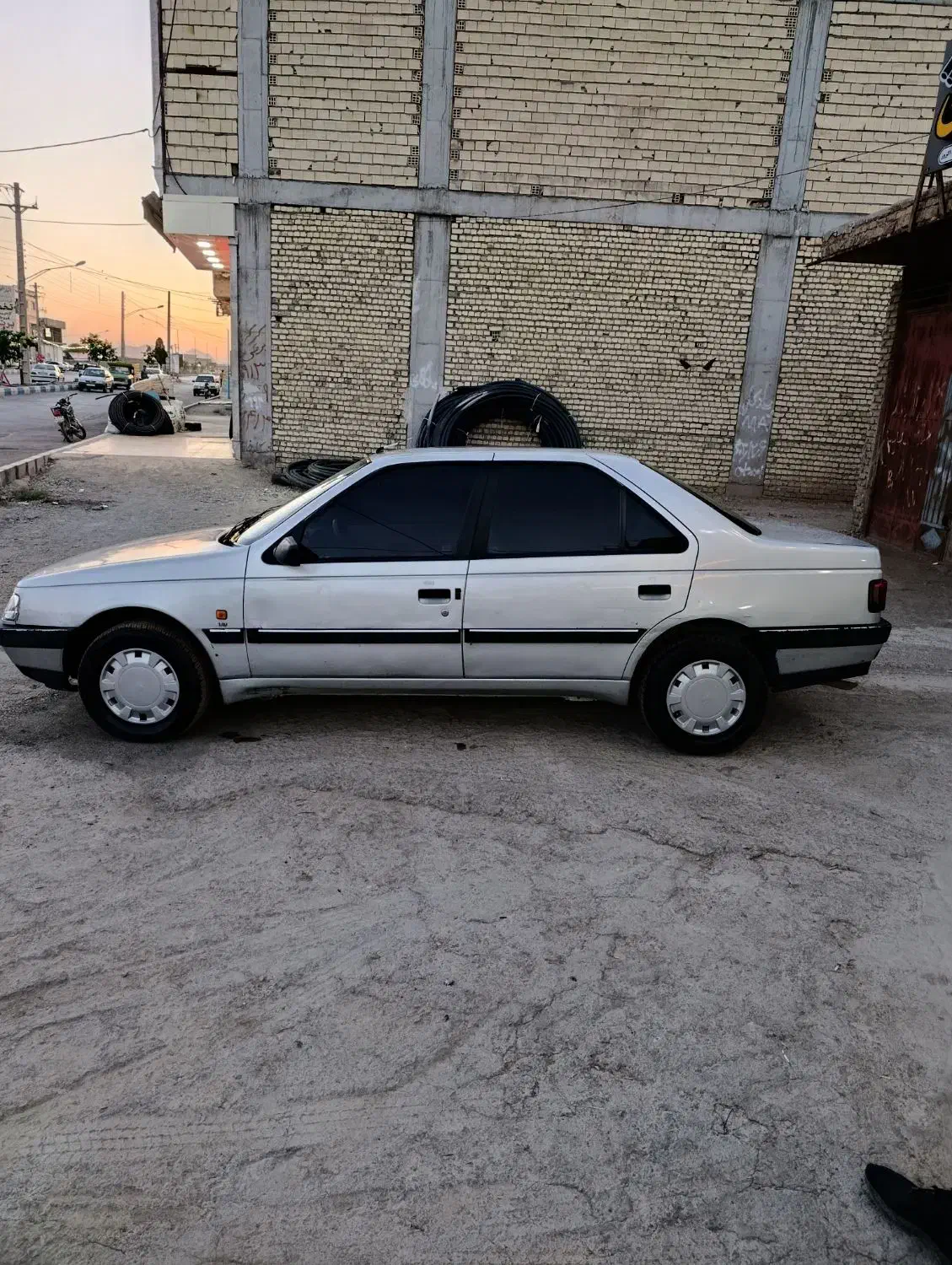 پژو ۴۰۵|خودرو سواری و وانت|اصفهان, براآن شمالی|دیوار