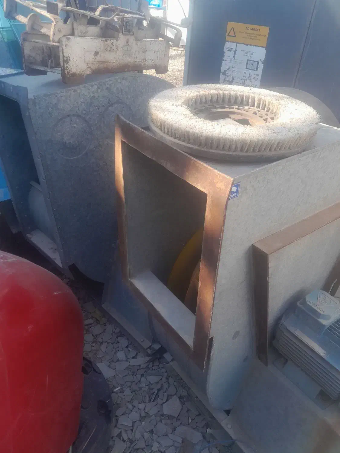 هواکش مکنده|پنکه و تصفیهکنندهٔ هوا|تبریز, |دیوار