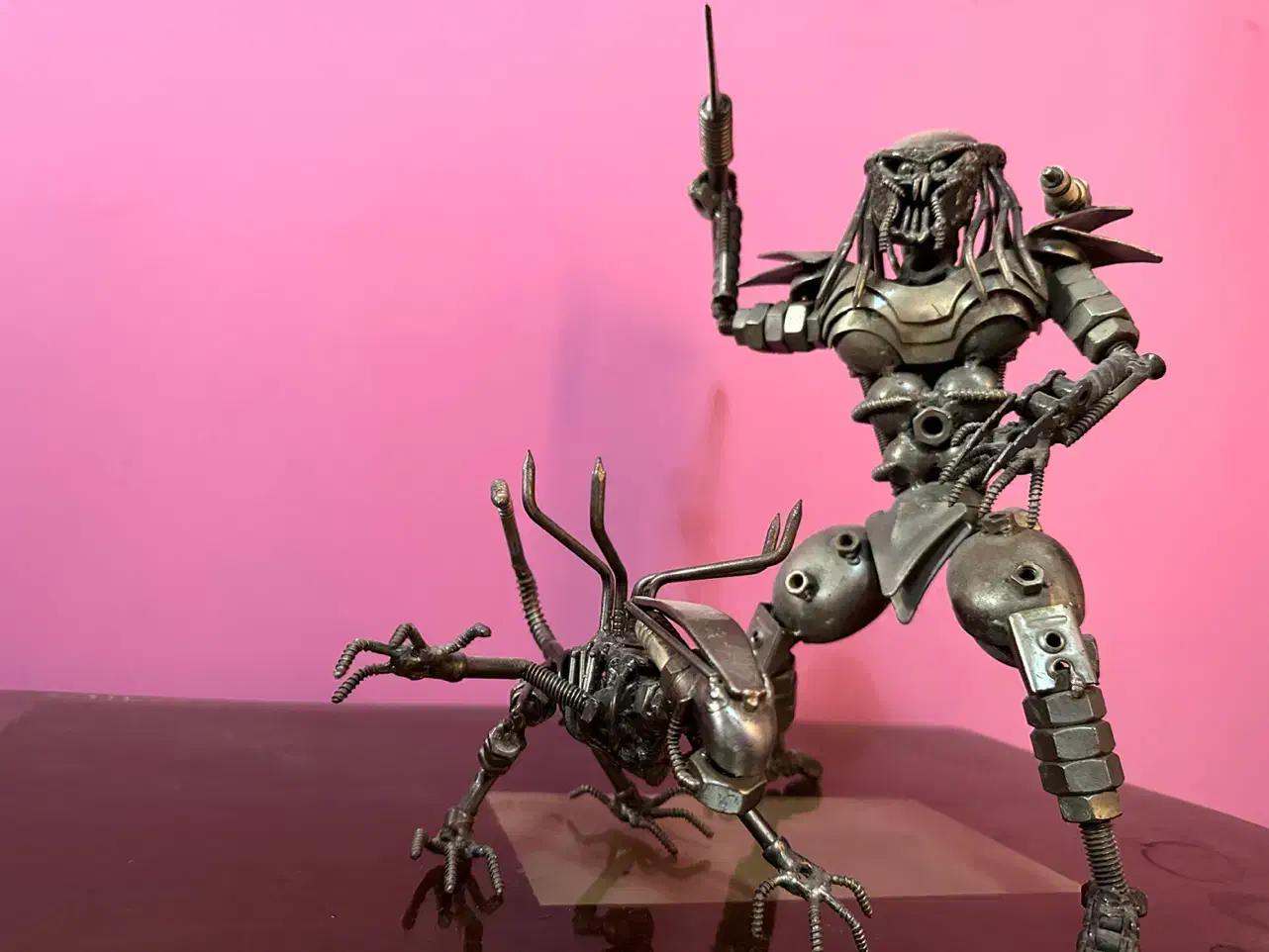 مجسمه بسیار خاص لندن فیلم PREDATOR|مجسمه، تندیس، ماکت|تهران, ازگل|دیوار